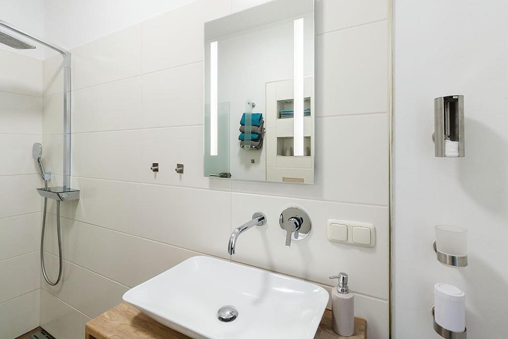 Stilvoll & Ruhig - Zentrale Top-Lage - King Bett Lipsia Esterno foto